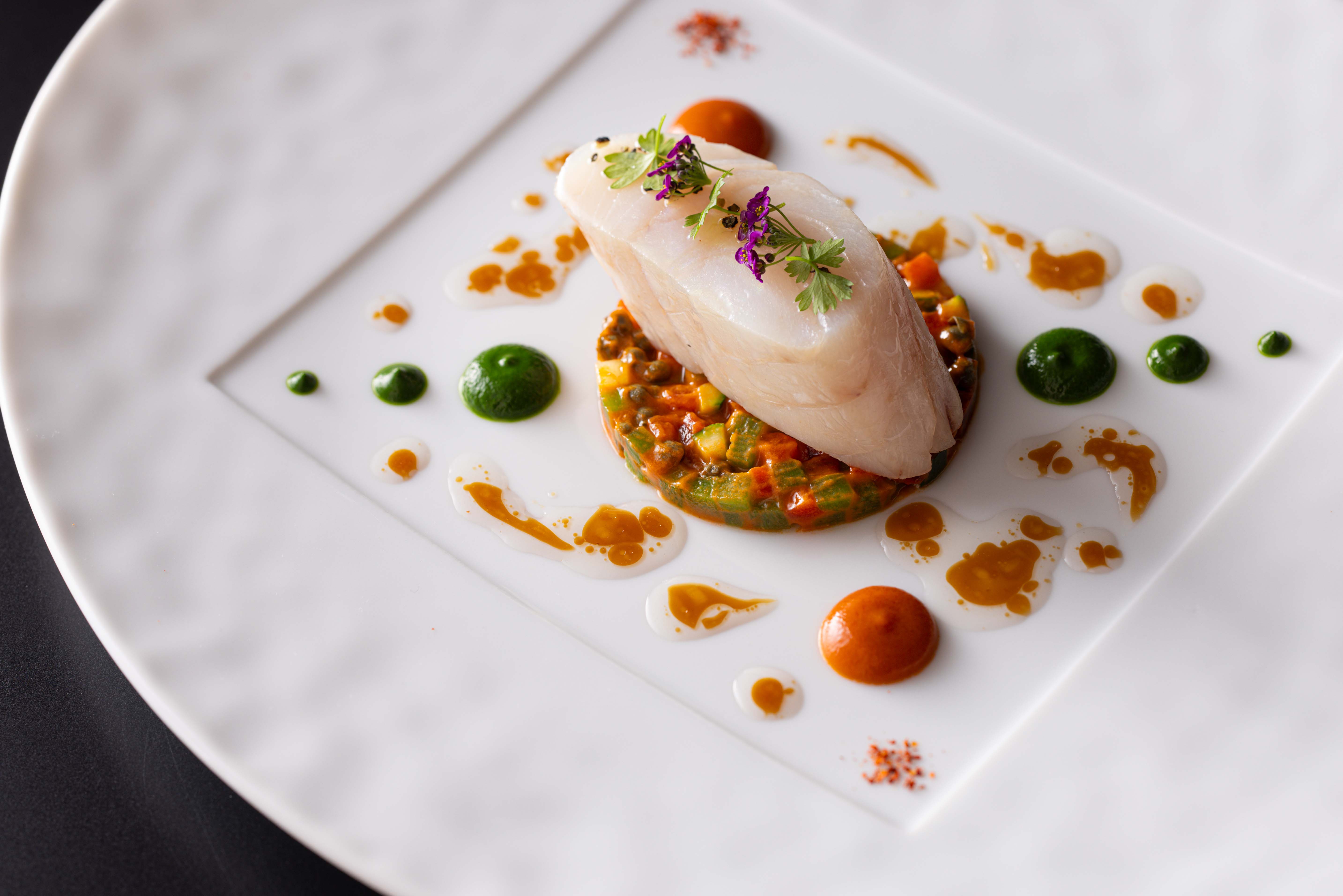 【先着2組4名限定】ラ ターブル ドゥ ジョエル・ロブションお食事特典