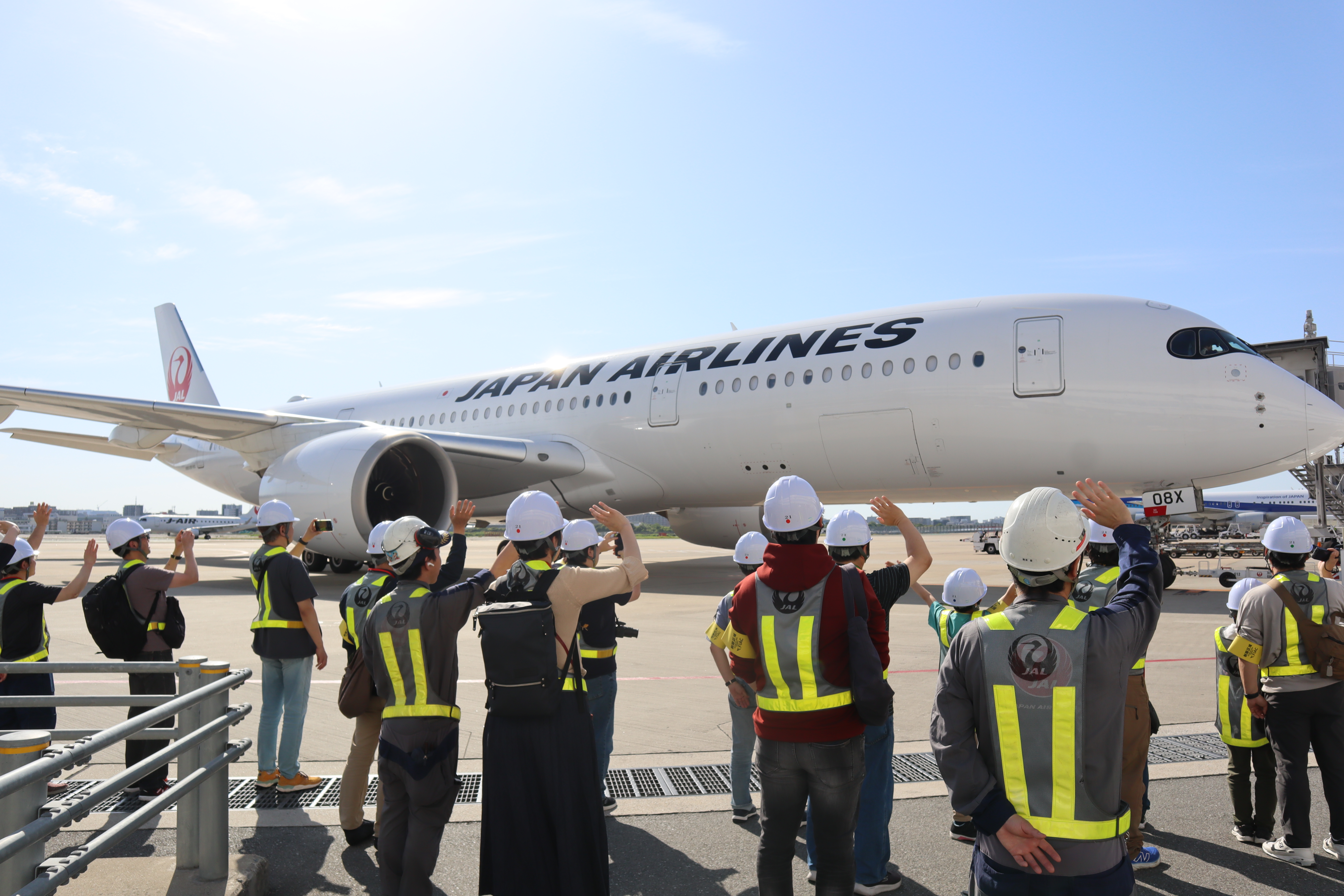 〔2025年11月・12月開催〕福岡空港バックヤード見学特典