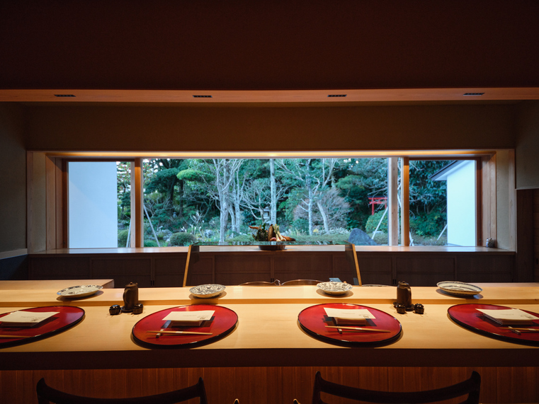 〔先着4組8名様(JGC会員さま)限定〕超人気の予約困難店「静岡 天ぷら 成生」お食事特典