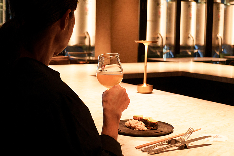 「スプリングバレーブルワリー東京」ビアコーディネイターが誘うクラフトビールの世界&ペアリング体験