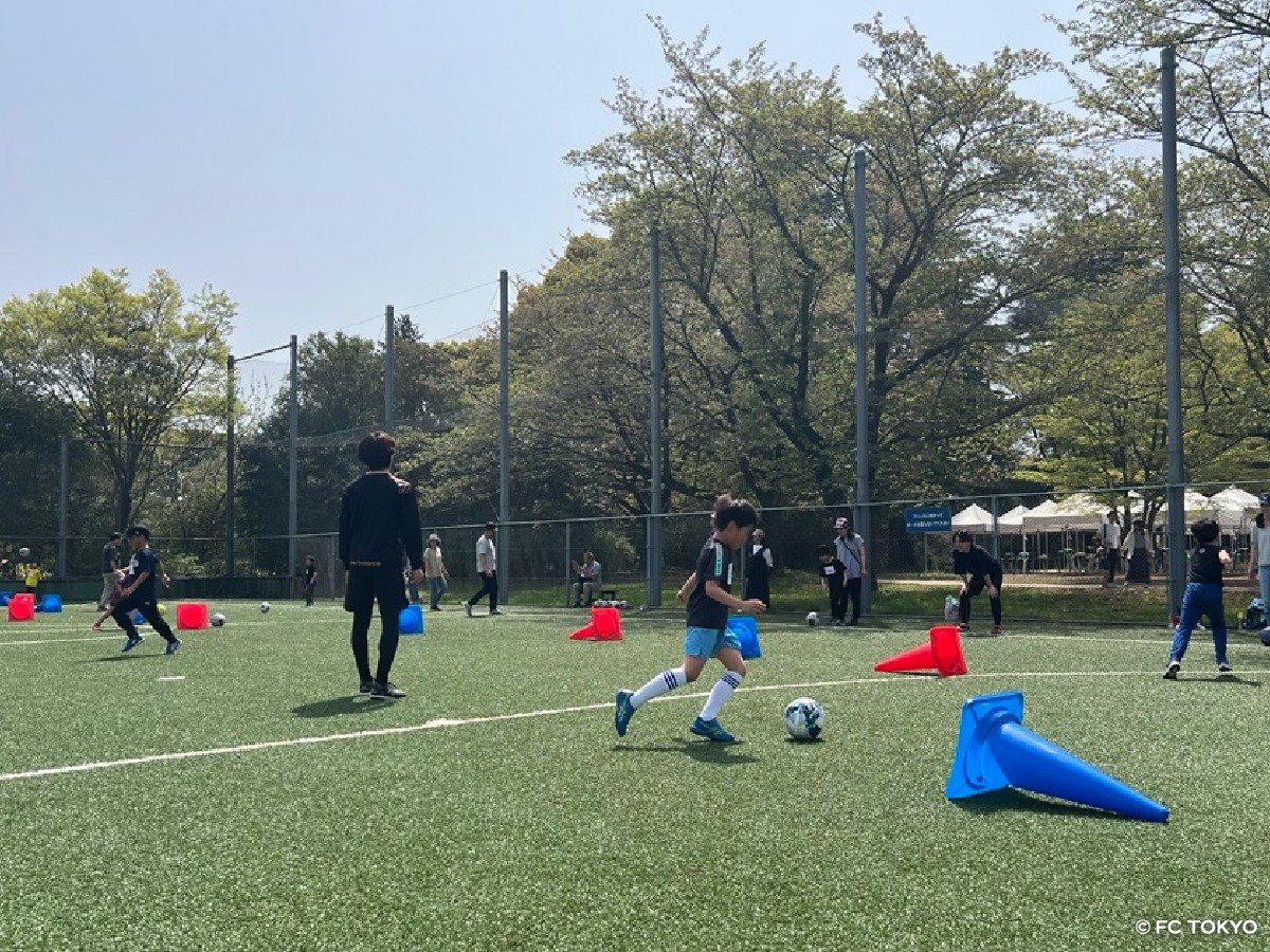 〔JAL・VISAカード会員限定〕親子で楽しめるサッカー教室ご参加特典