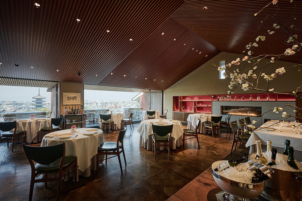 〔JAL・Visaカード会員限定〕ミシュランプライベートディナーご招待特典第七弾